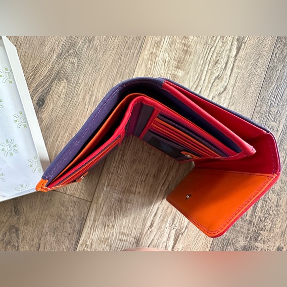 Dudu Multicolored Calfskin Wallet/Clutch from Italy - Picture 7 of 8